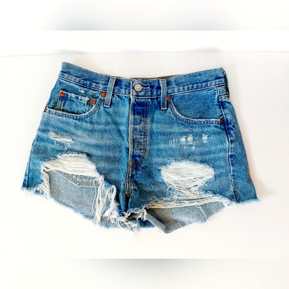 Levi 501 Destructed Denim Shorts Country Western 28 Waist "Cut off"‎ - Picture 1 of 8